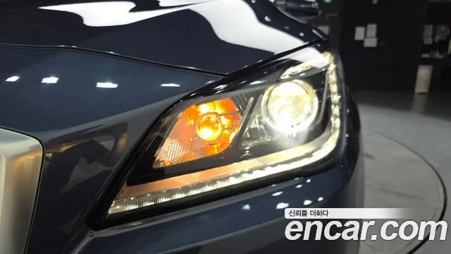 Hyundai Genesis 2014 thumb 8