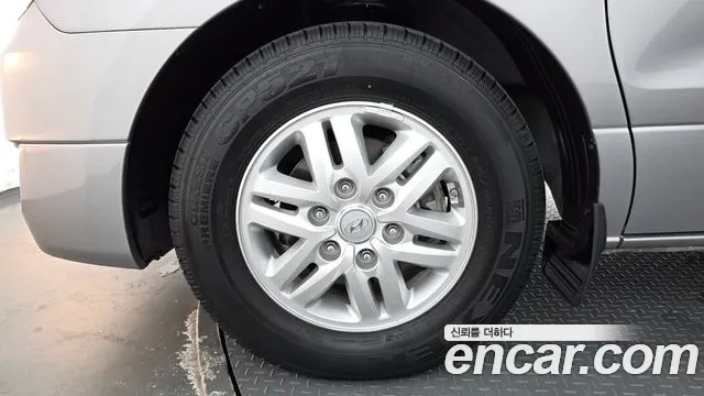 Hyundai Starex 2017 thumb 9