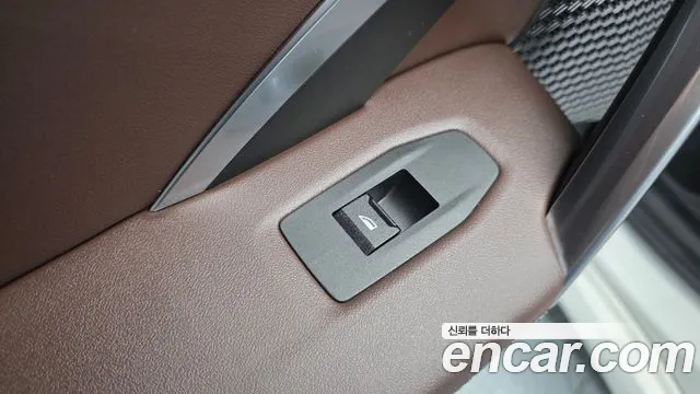 BMW X1 2023 thumb 10