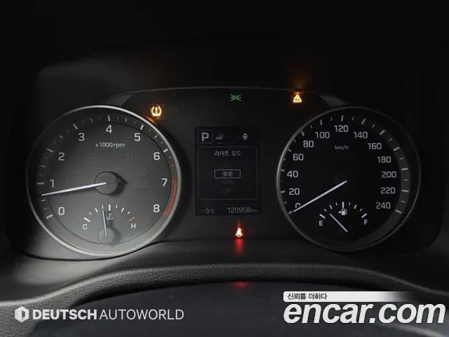 Hyundai AD 2017 thumb 2