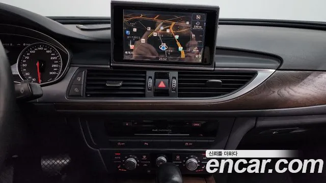 Audi A6 2015 thumb 8