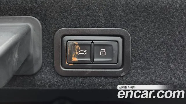 Audi A6 2015 thumb 5