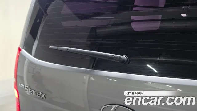 Hyundai Staria 2019 thumb 12