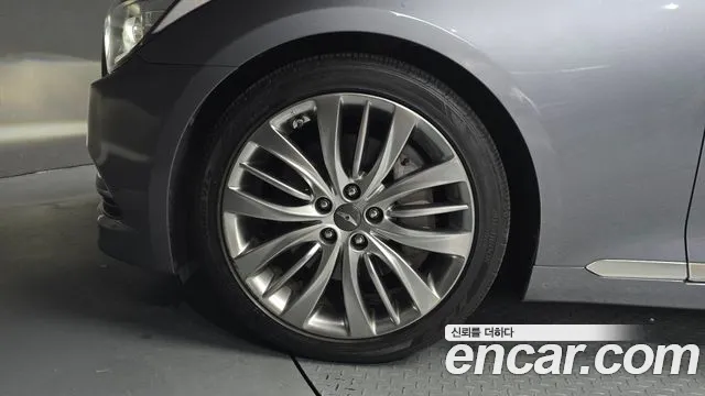 Hyundai Genesis 2015 thumb 9