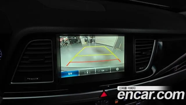 Hyundai Genesis 2015 thumb 4