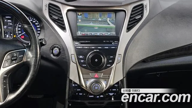 Hyundai Grandeur 2012 thumb 10