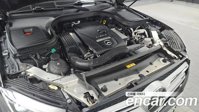 Mercedes-Benz GLC 2018 thumb 2