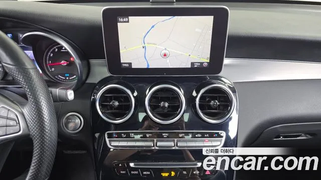 Mercedes-Benz GLC 2018 thumb 7