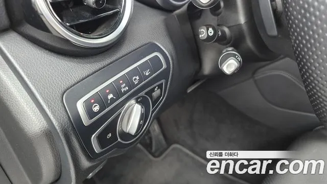 Mercedes-Benz GLC 2018 thumb 6