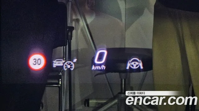 Mercedes-Benz E-Класс 2025 thumb 6