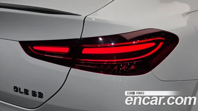Mercedes-Benz E-Класс 2025 thumb 12