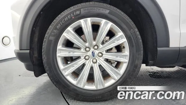 Ford Explorer 2019 thumb 3