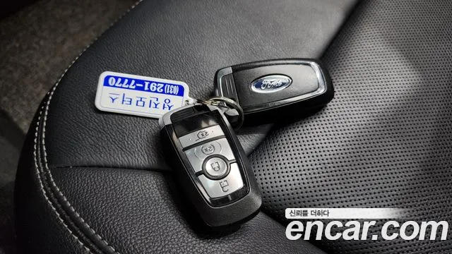 Ford Explorer 2019 thumb 5