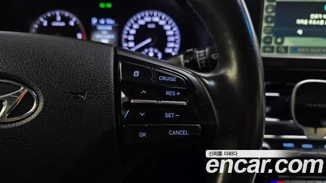 Hyundai Grandeur 2016 thumb 5