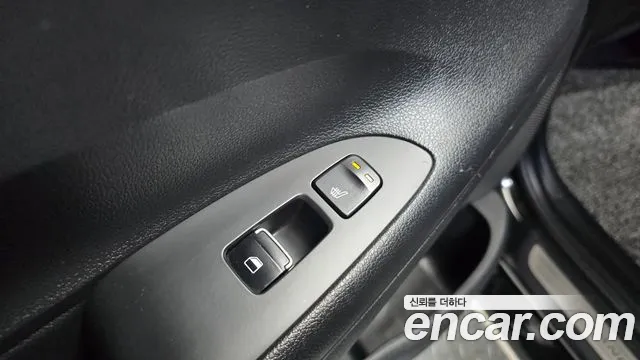 Hyundai Grandeur 2016 thumb 10