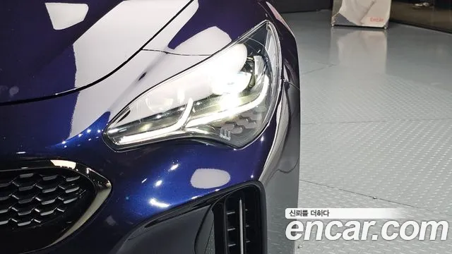 Kia Stinger 2022 thumb 9