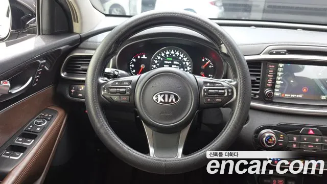 Kia Sorento 2015 thumb 9