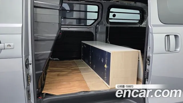 Hyundai Staria 2020 thumb 5
