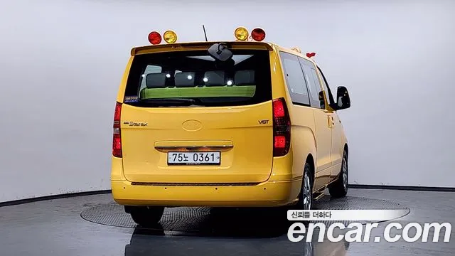 Hyundai Starex 2018 thumb 11