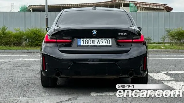 BMW 3 серии 2022 thumb 2