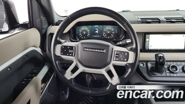 Land Rover Defender 2021 thumb 2