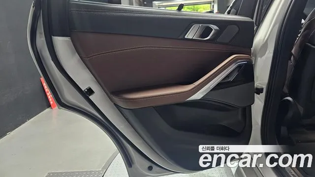 BMW X6 2024 thumb 10