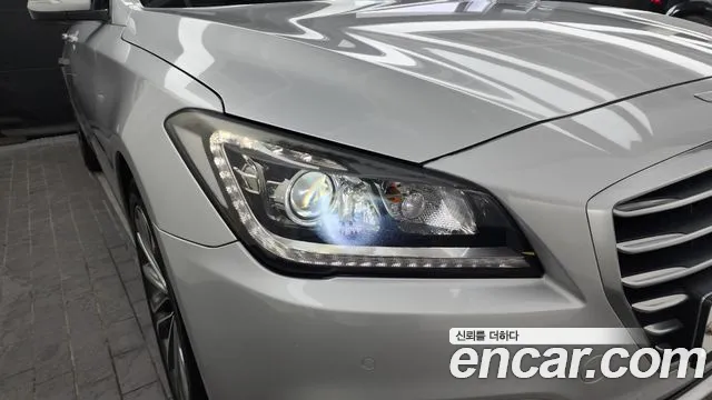 Hyundai Genesis 2014 thumb 6