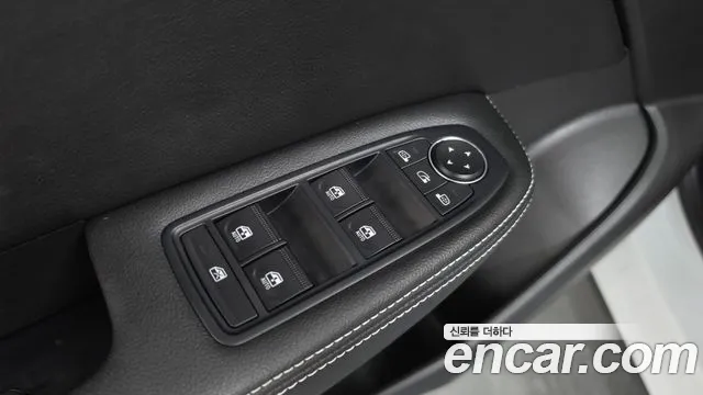 Renault XM3 2022 thumb 8