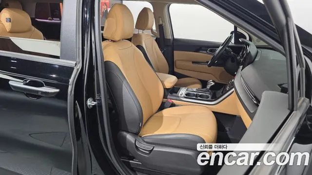Kia Carnival 2022 thumb 9