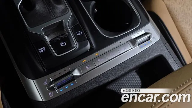 Kia Carnival 2022 thumb 5