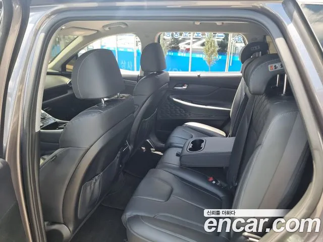 Hyundai Santa Fe 2021 thumb 9