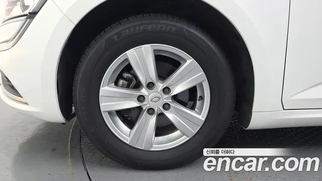 Renault SM6 2018 thumb 5