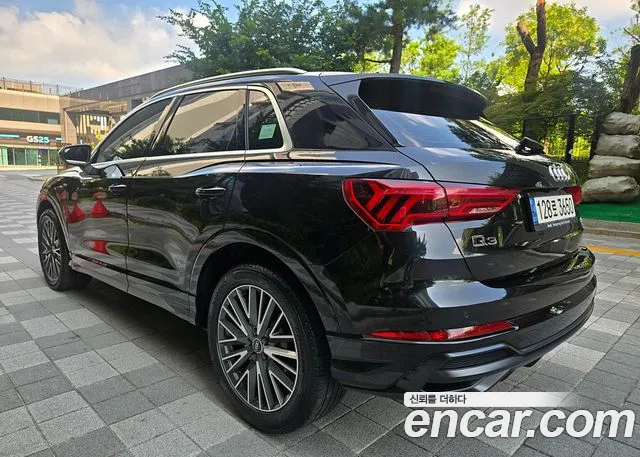 Audi Q3 2022 thumb 7