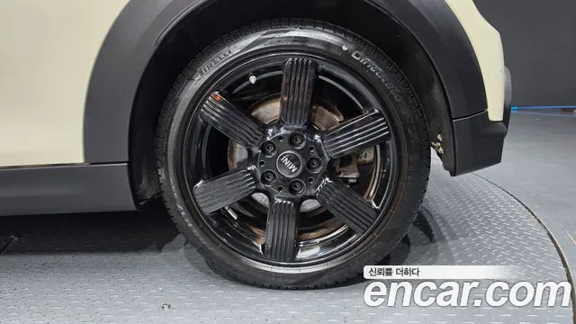 Mini Cooper Convertible 2021 thumb 12
