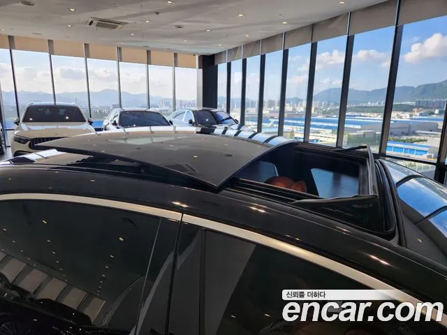 Mercedes-Benz S-Class 2025 thumb 7