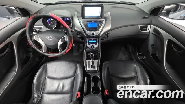 Hyundai Avante 2010 thumb 11