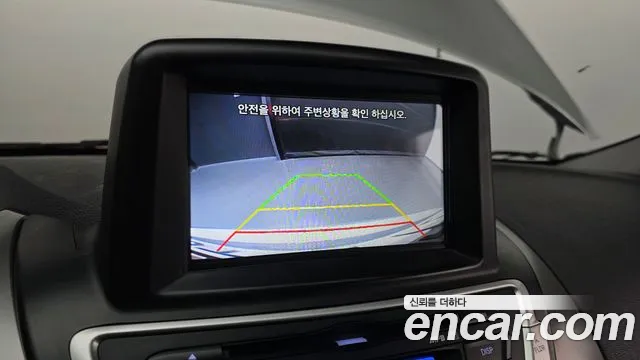 Hyundai Avante 2010 thumb 6