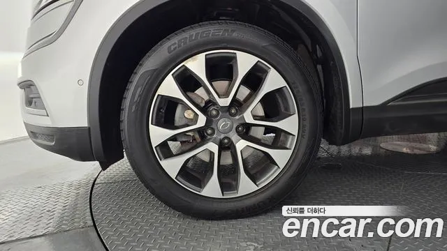 Renault QM6 2017 thumb 5