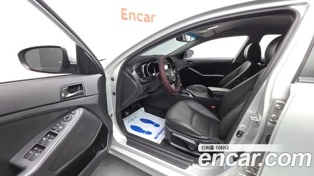 Kia K5 2014 thumb 8
