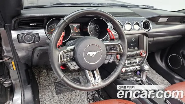 Ford Mustang 2016 thumb 11