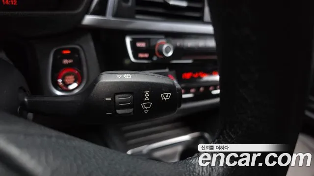 BMW 3 серии 2016 thumb 5