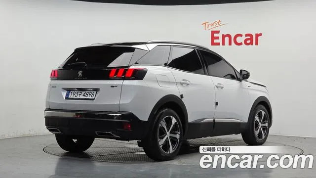 Peugeot 3008 2021 thumb 6