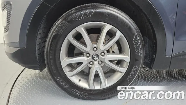 Hyundai Санта Фе 2013 thumb 2