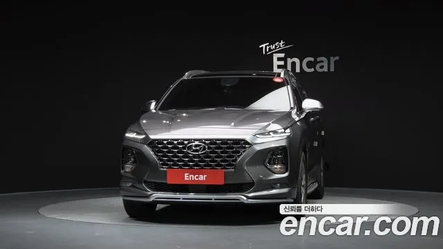 Hyundai Santa Fe 2019 thumb 4