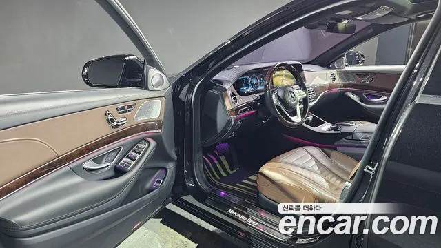 Mercedes-Benz S-Class 2018 thumb 5