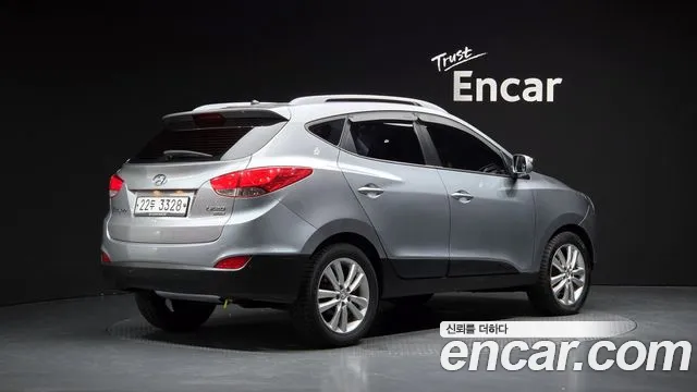 Hyundai Tucson 2011 thumb 9