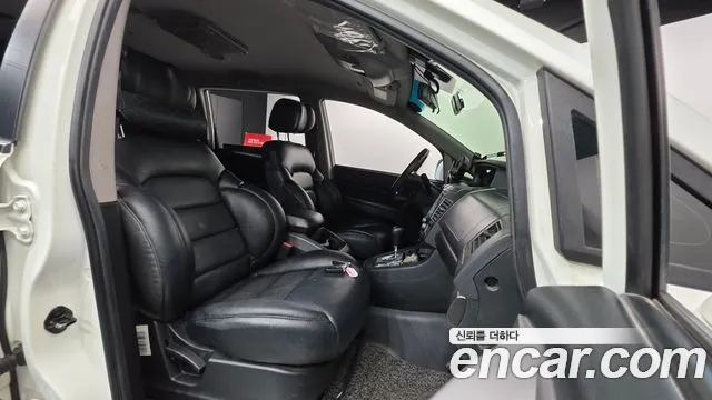 KGM Korando 2018 thumb 10