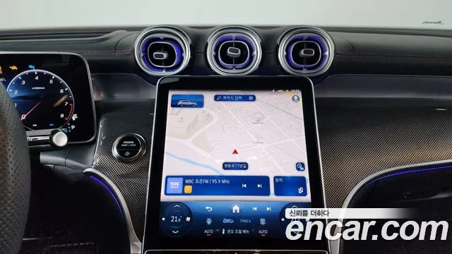 Mercedes-Benz GLC 2025 thumb 4