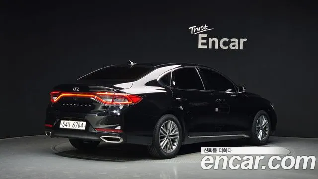 Hyundai Grandeur 2017 thumb 9
