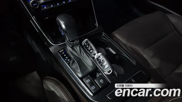 Hyundai Grandeur 2017 thumb 6